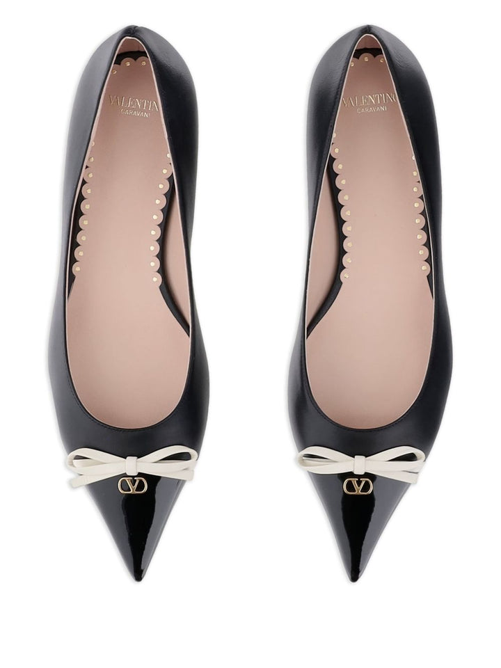 Valentino Garavani VLogo Signature Bepointy leather ballets