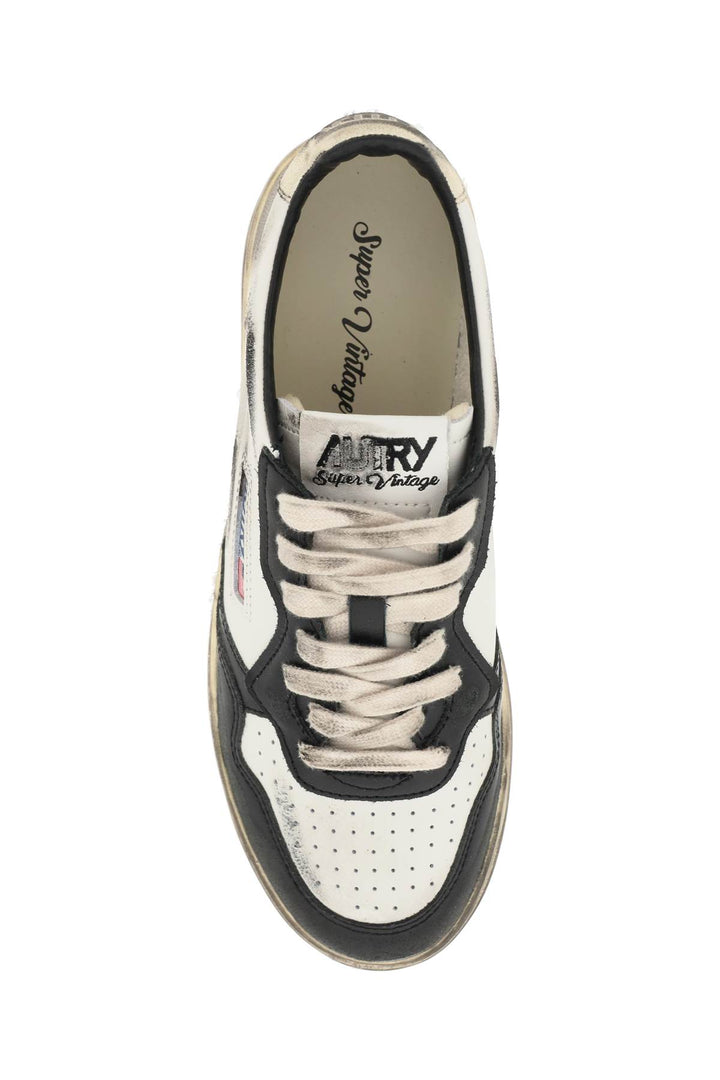 Autry Medalist Low Super Vintage Sneakers   White