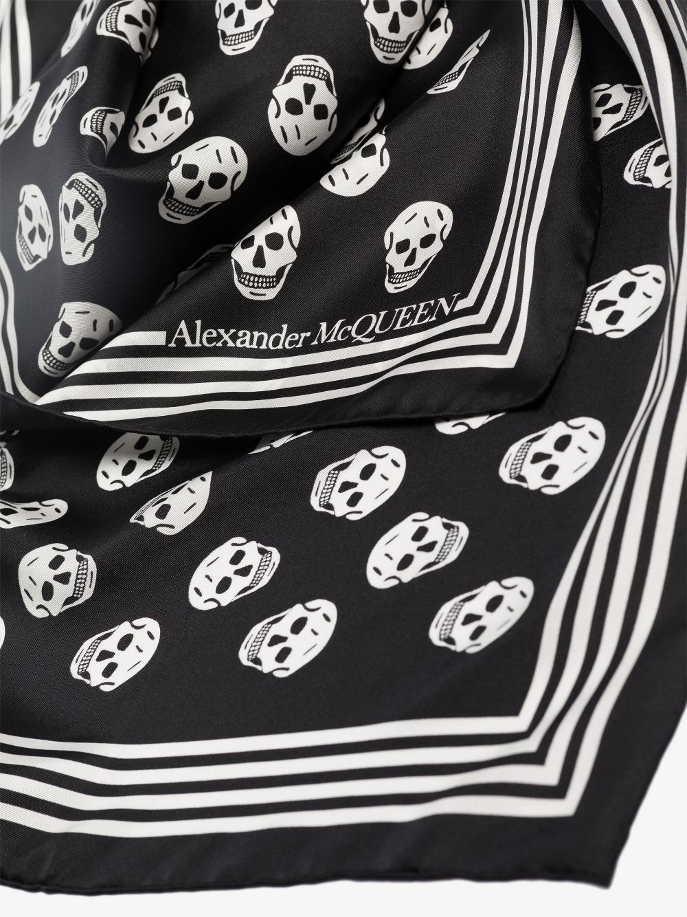 Alexander McQueen Scarf Black