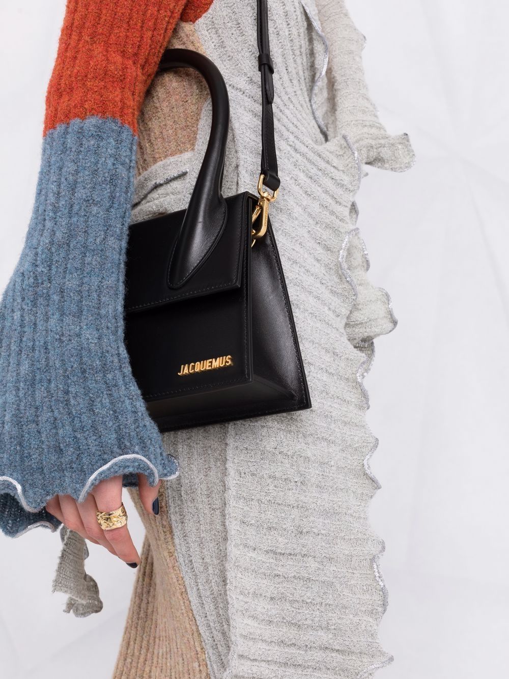 JACQUEMUS Le Grand Chiquito Bag