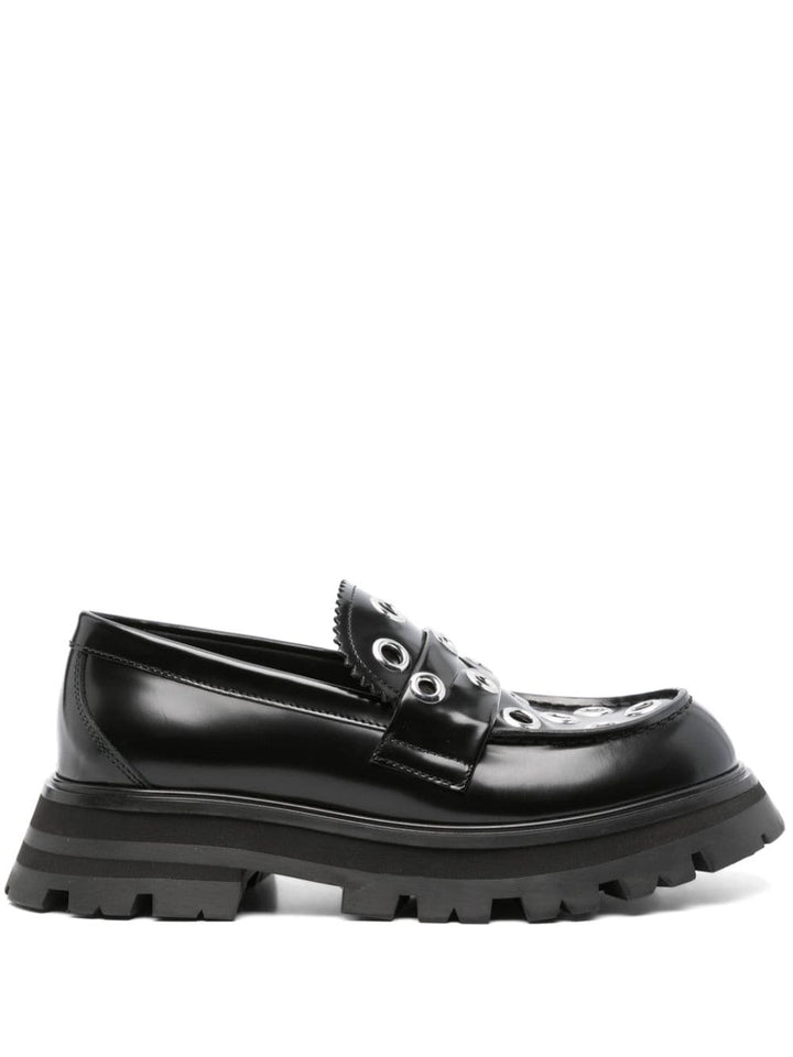 Alexander McQueen Flat shoes Black