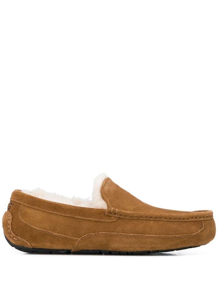 UGG Australia Flat shoes