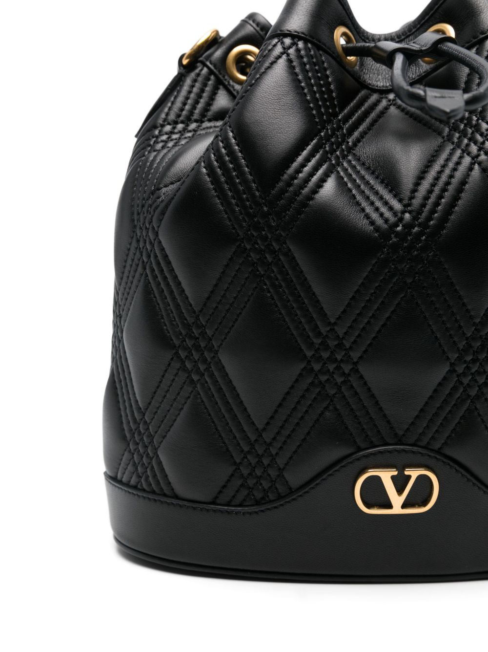 Valentino Garavani  67 Quiltie 67 leather bucket bag