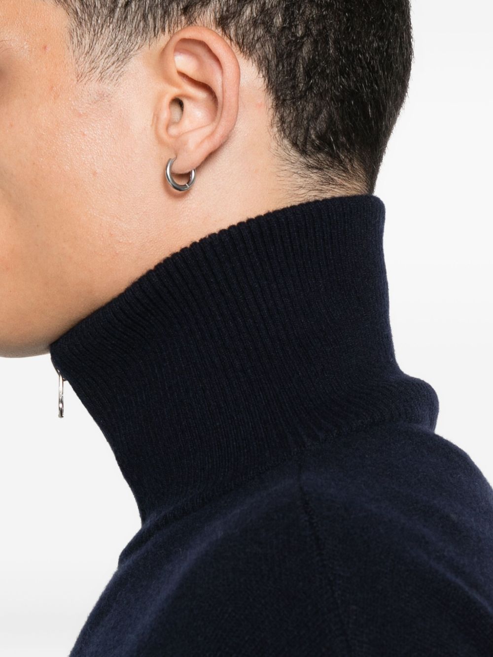 EXTREME CASHMERE Sweater