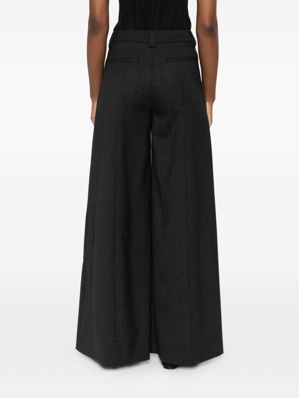 THE LATEST Trousers