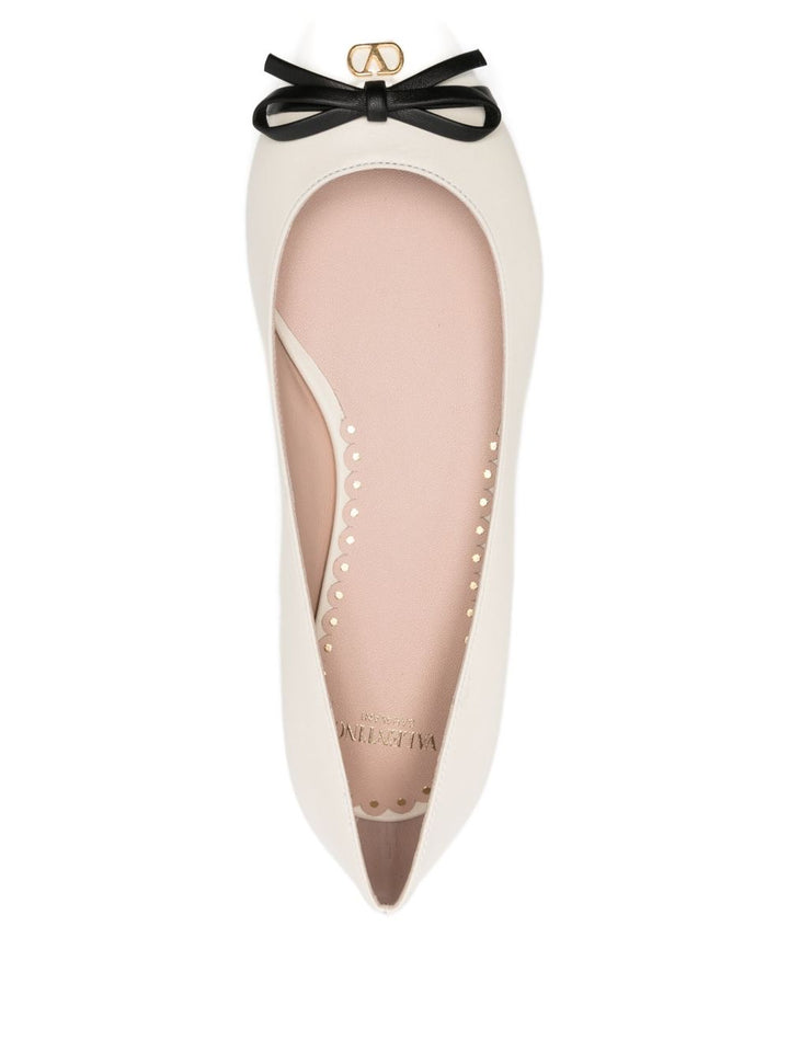 Valentino Garavani Bepointy leather ballets
