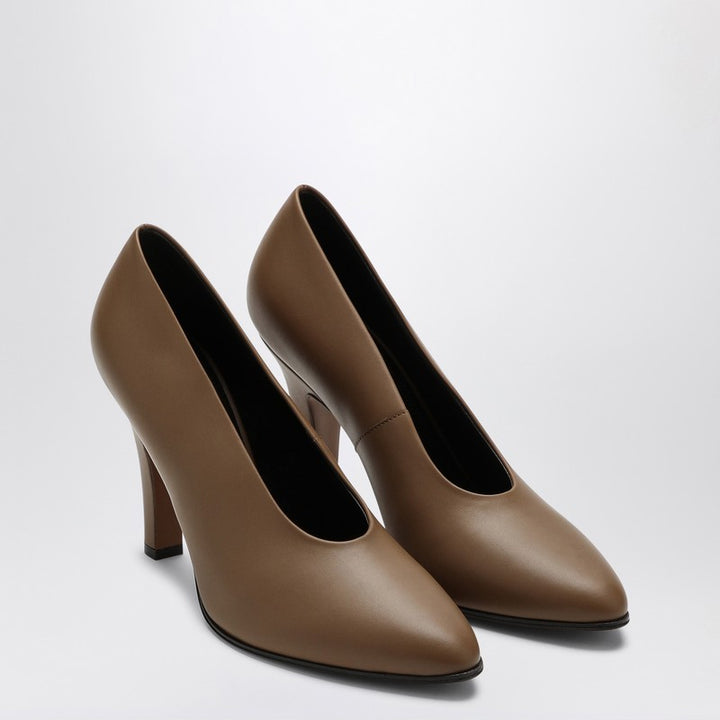 The Row Prudens pumps