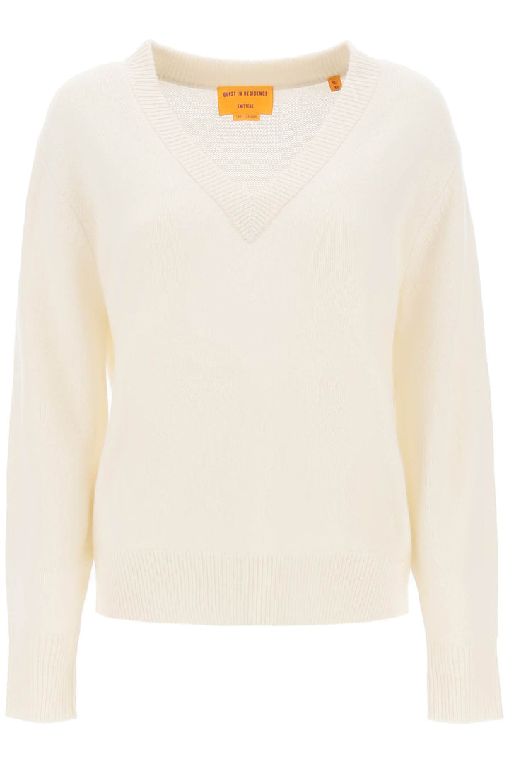 Guest In Residence The V Cashmere Sweater   Bianco
