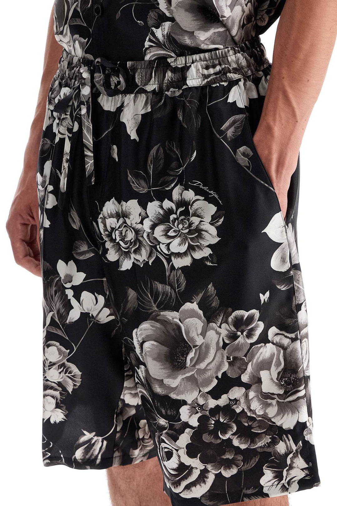 Dolce & Gabbana Silk Floral Print Bermuda Shorts Set   Black