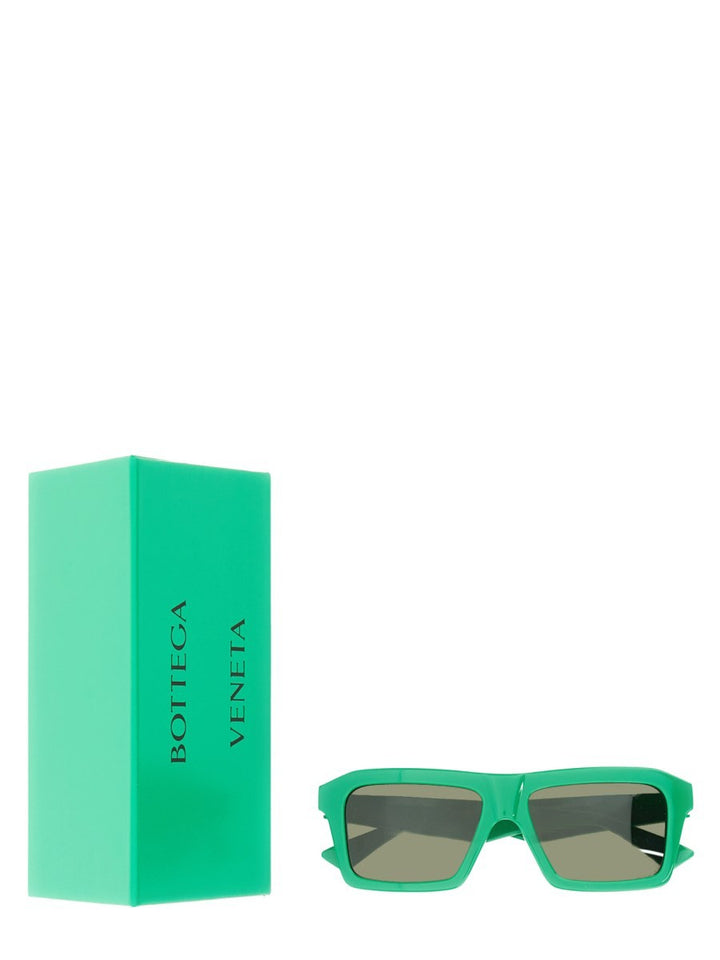 CLASSIC SQUARE SUNGLASSES
