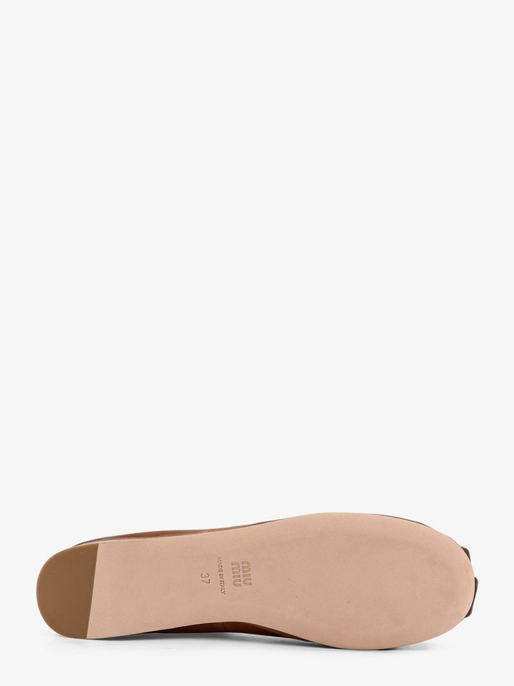 Leather ballerinas