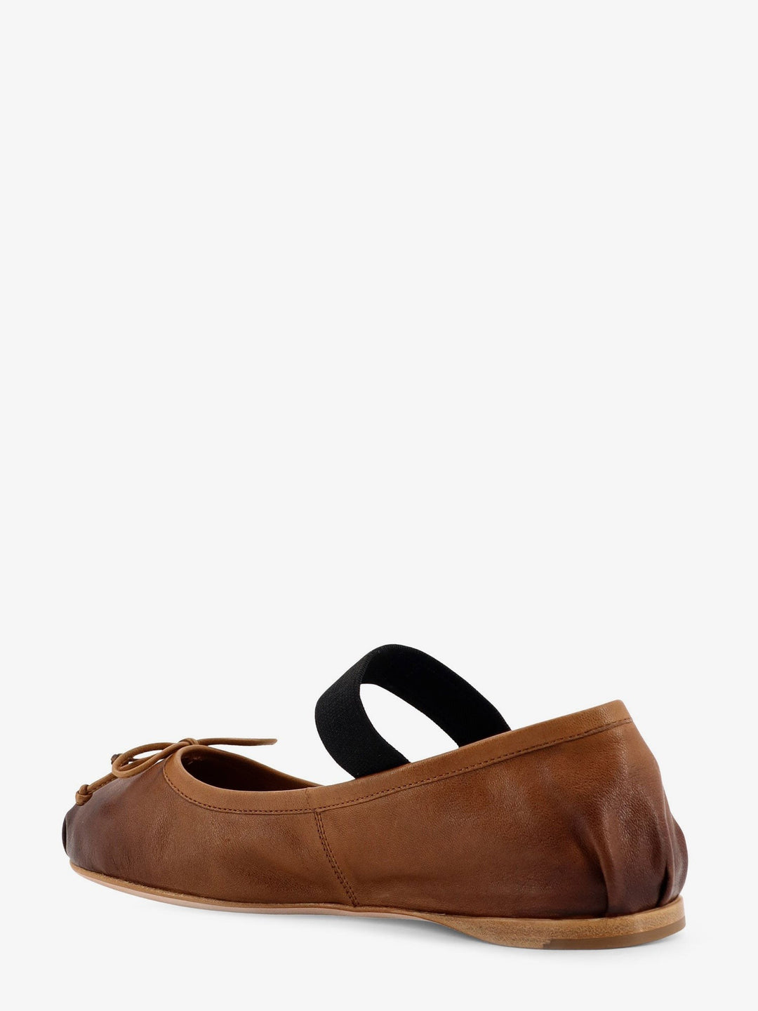 Leather ballerinas