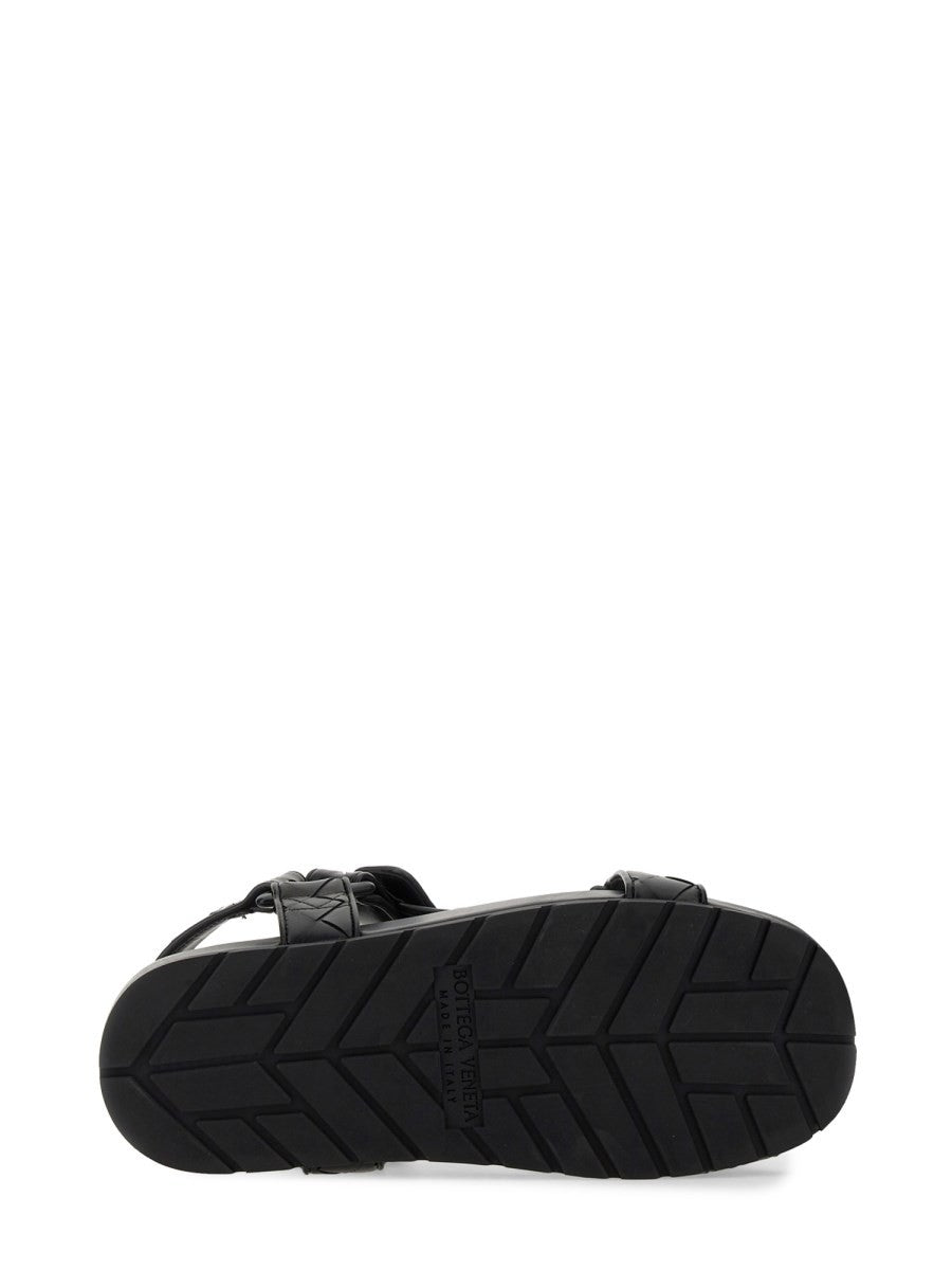 LEATHER SANDALs