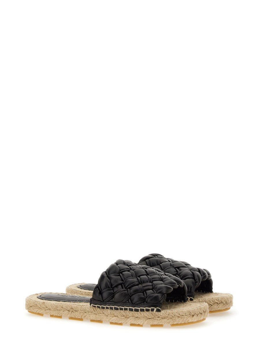 LEATHER SANDAL