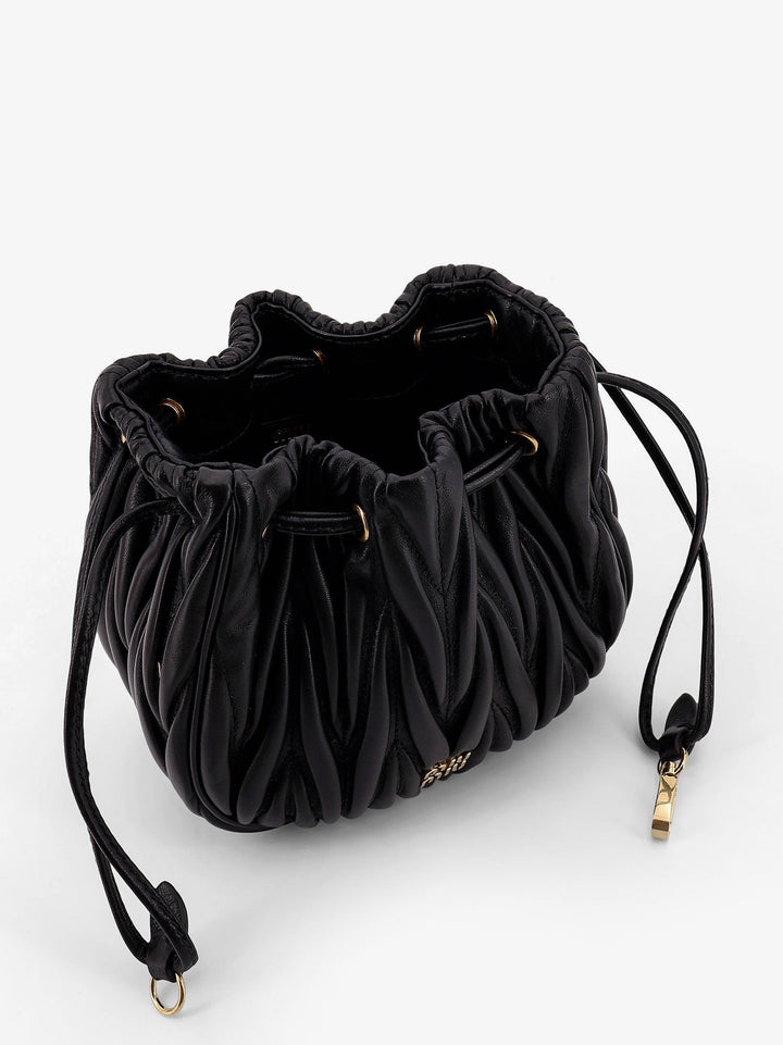 Matelassé leather bucket bag