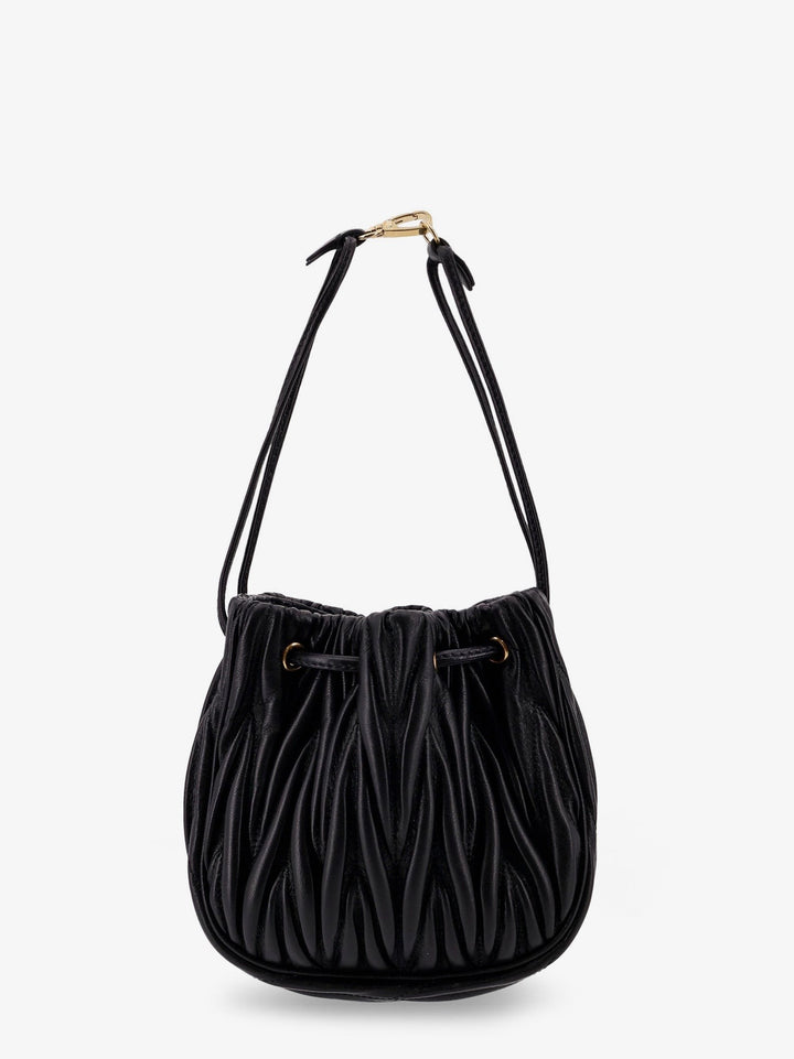 Matelassé leather bucket bag