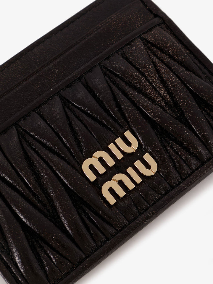 Matelassé leather card holder