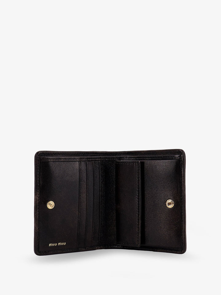 Matelassé leather wallet