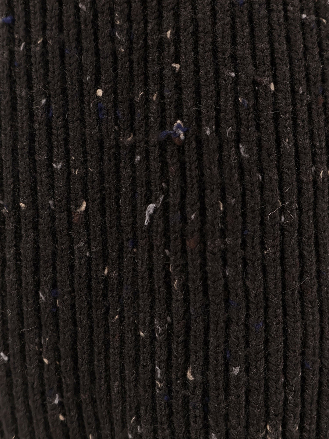 Midi wool skirt