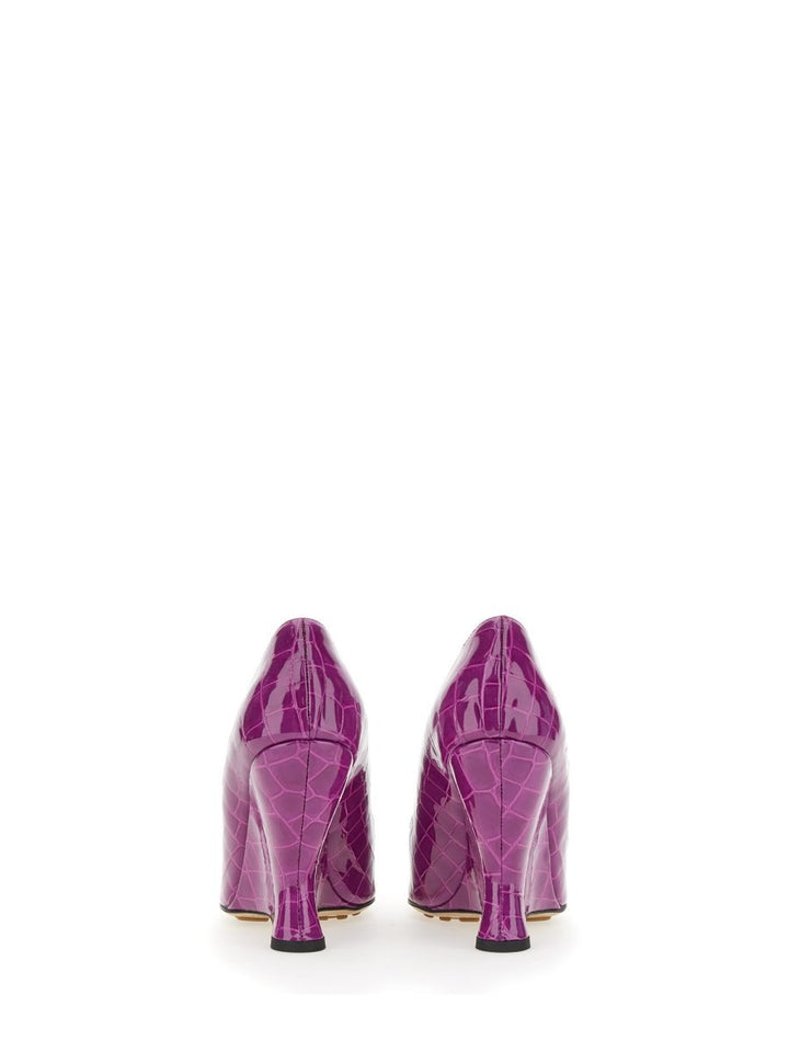 POINTED pumps