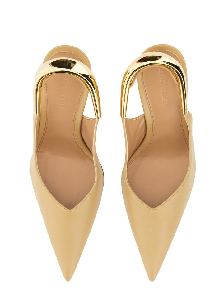 POINTED SLINGBACK PUMPS