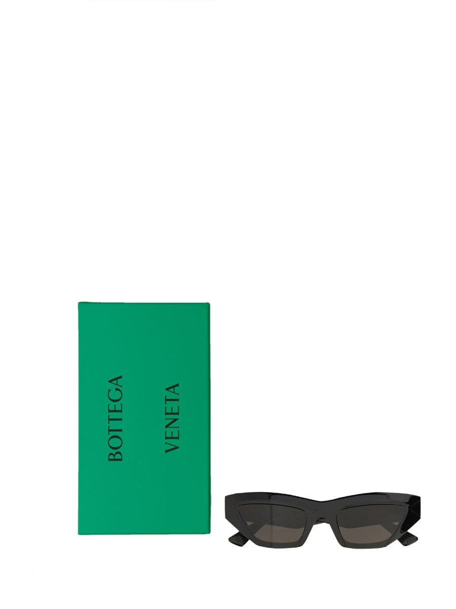 SCULPTURED CAT EYE SUNGLASSES