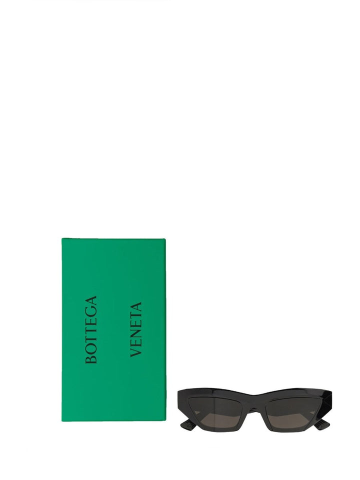 SCULPTURED CAT EYE SUNGLASSES