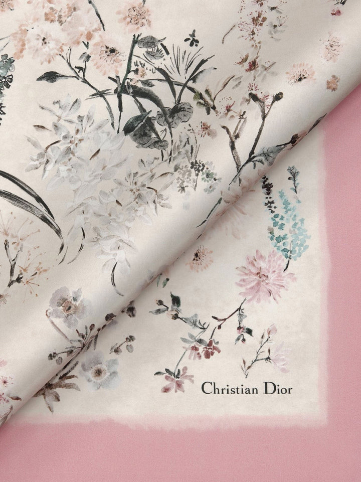 Silk foulard