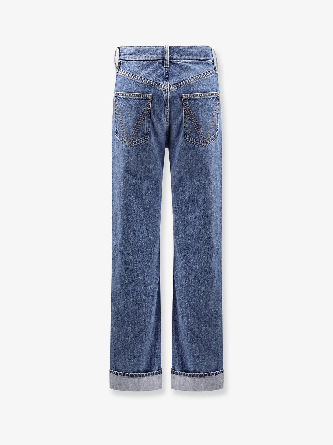 Turned up jeans with straight leg
