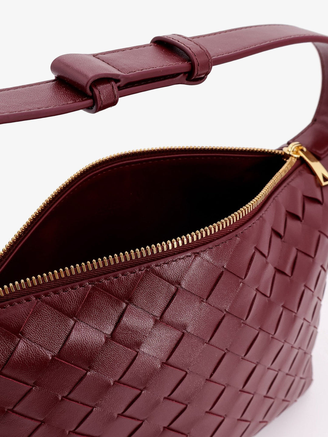 Wallace leather shoulder bag