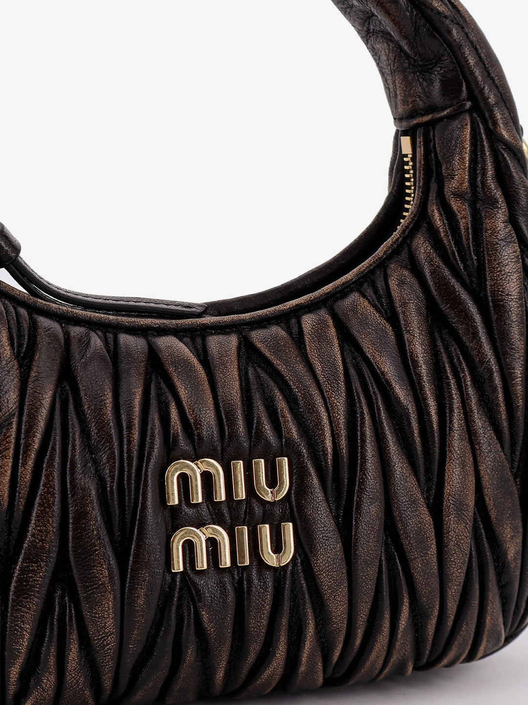 Wander matelassé leather shoulder bag